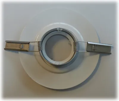 Produktbild von 5677 Ausgleichsblende Ø130mm weiß 8-er Pack