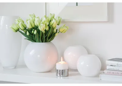Productafbeelding van Fink MOON, vaas, opaalglas, glad, wit, lengte 16 cm, breedte 16 cm, hoogte 13 cm, diameter 16 cm, artikelnummer 115278