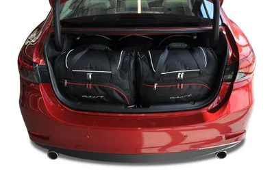 Obrázek produktu pro Sada cestovních tašek Mazda 6 2012- (sedan)