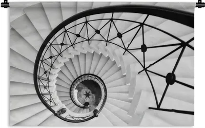 Produktbild von MuchoWow® Wandteppich Wandbehang Eine Wendeltreppe mit einem Stern im Treppenhaus 90x60 cm Tapisserie Dekoration Wandtuch - Wandskulpturen - Bildteppich