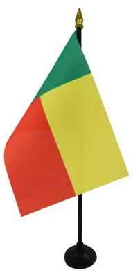Obrázek produktu pro AZ FLAG – Stolní vlajka Beninu – 15 x 10 cm se zlatými cípy – Stolní vlajka Beninu 10 x 15 cm – Vlajky