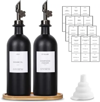 Produktbild von PromoHome® Öl- und Essigspender-Set – 2 schwarze Glasflaschen mit Ausgießer und Etiketten