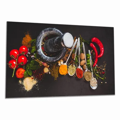 Produktbild von Wallario Herdabdeckplatte aus Glas, Größe 90 x 52 cm 1-teilig, Motiv Mörser mit Kräutern und Gewürzen