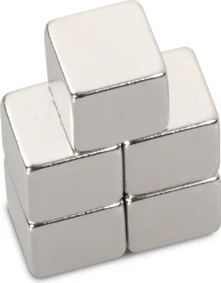 Produktbild von 5 Stück Magnet-Würfel für Glasmagnettafeln Kühlschränke Whiteboards 1x1cm