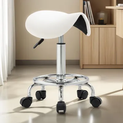Produktbild von Hocker IRVON mit Sattelsitz, weiß – Sattelhocker höhenverstellbar und ergonomisch, Rollhocker für Praxis Friseur oder Büro, mit Fußring auf Rollen drehbarer Praxishocker