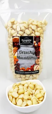 ORZECHY MACADAMIA MAKADAMIA POŁÓWKI 1Kg Swojska Piwniczka