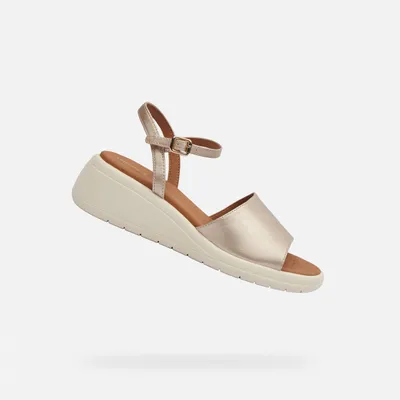 Image de Sandales Geox Meliconia pour femme, couleur or, taille 38