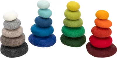 Produktbild von Betzold Regenbogen-Filzkiesel, 20-teilig, Bausteine für Motorik/Geschicklichkeit, Kreativität