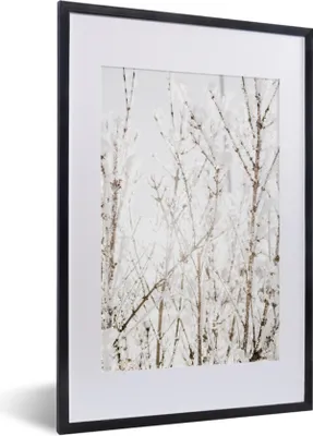 Produktbild von MuchoWow® Gerahmtes Poster Schnee - Winter - Natur 40x60 cm - Poster mit Schwarzem Bilderrahmen Wandposter Rahmen Foto Bilder - Poster in Rahmen