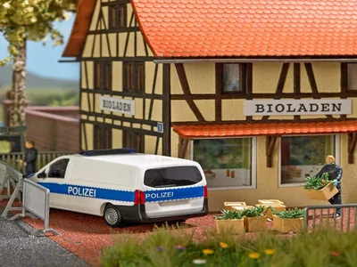 Immagine prodotto di Busch 79870 - 1/87 / H0 - Set d'azione: Retata alla canapa - Nuovo