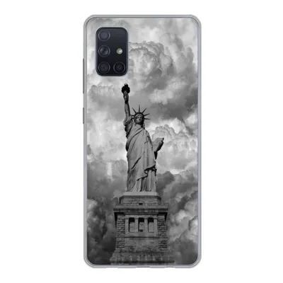 Produktbild von MuchoWow® Handyhülle Schutzhülle Hülle für Samsung Galaxy A71 Freiheitsstatue in New York an einem bewölkten Tag in schwarz-weiß Silikon Softcase Handy Hülle - Kartenbesitzer