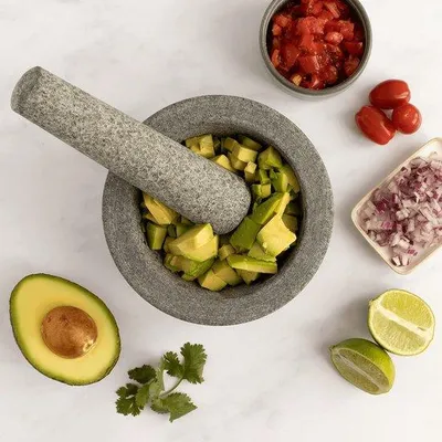 Produktbild von Famanu Knoblauchpresse mit Mörser und Stößel - nachhaltig, für Gewürze und Kräuter