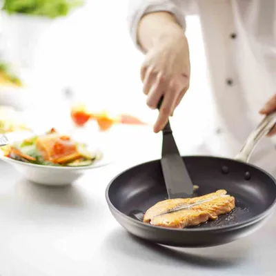 Produktbild von GastroMax Pfannenwender schwarz