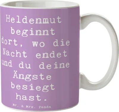 Produktbild von Mr. & Mrs. Panda Tasse mit Spruch Spruch Ängste vor Monstern besiegen - Lavendeltraum - Geschenk, Lebensfreude, Trost, Geschenktasse, Zuversicht, Vertrauem, Keramiktasse