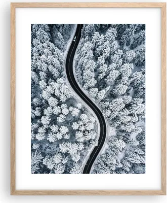 Produktbild von Gerahmtes Poster - Rahmen in heller Eiche - Wald Winter Straße - 40x50 cm - Wand Bild - Wanddeko - Wandbilder - Kunstposter - Wandposter - Bilderrahmen - Bilder - Kunstdruck - P2NPA40x50-5010