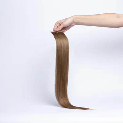 Produktbild von chaarmant Tape In Extensions Invisible Echthaar 55 cm 25 g – Haarverlängerung #8 Goldbraun