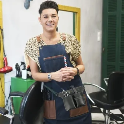 Produktbild von Grüne Friseurwerkzeugtasche aus Leder mit Gürtel für den professionellen Einsatz, leicht tragbar und multifunktional für Geschäftsreisen und den Salon, Scherenetui für Haarscheren