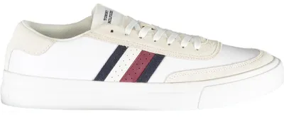 Produktbild von Eleganter Herrensportschuh in Weiß mit kontrastierenden Details.