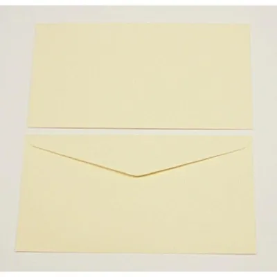 Immagine prodotto di Buste DIN lungo 120 g/m², gommate, confezione da 100 pezzi, color champagne