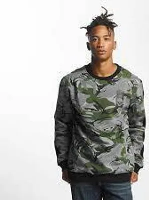 Obrázok produktu pre Pánska košeľa Thug Life Simple Sweat Shirt Black Camouflage - XL