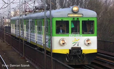Produktbild von Piko 51460 E-Triebzug EN 57 KM VI + DSS PluX22