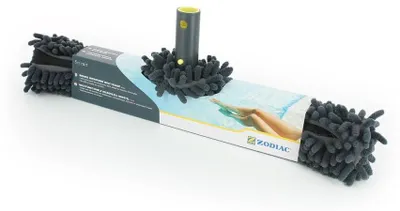 Imagen del producto de Cepillo de microfibra para la limpieza de superficies de piscinas, de 46 cm, para una limpieza eficaz
