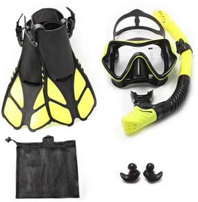 Image de Équipement de plongée en apnée pour adultes - Masque de plongée panoramique - Palmes - Combinaison étanche - Ensemble 3 pièces pour la plongée en milieu naturel - Bouchons d'oreille et sac de transport inclus - Taille S/M (38-41)