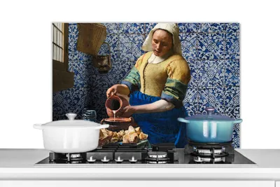 Produktbild von KitchenYeah®  Spritzschutz Küche - Küchenrückwand - Wandschutz für Herd und Spüle - Milchmädchen - Delfter Blau - Vermeer - Gemälde - Alte Meister 90x60 - Alu-Dibond (Alternative zum Spritzschutz aus
