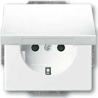 Produktbild von 20 EUKB-84 SCHUKO Steckdosen-Einsatz studioweiß