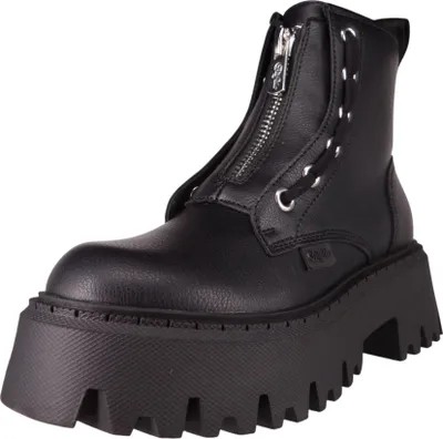 A black Buffalo Aspen Front ZIP boot with a platform sole is shown against a white background.