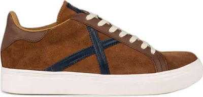 Image de Munich Sneakers 8080098BE396 in Brown color size 45