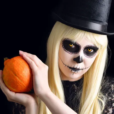 Produktbild von aricona Farbige Kontaktlinsen Gelb für Halloween Karneval Zombie Vampir Kostüm