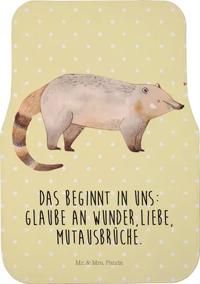 Produktbild von Mr. & Mrs. Panda Fußmatte Auto Nasenbaer - Gelb Pastell - Geschenk, Auto-Fußmatte, Nasenbär, Nasenbären, Kfz, Bär, Lustige Sprüche, Rüsselbär, Fürs, Automatte