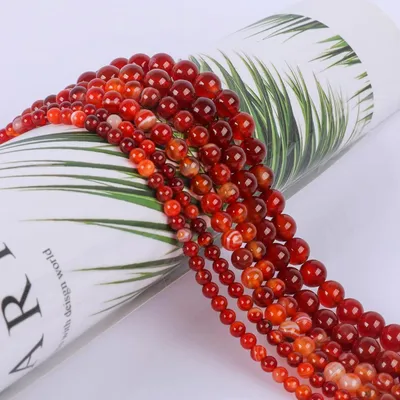 Immagine prodotto di Perle rosse di vetro, diametro 4 mm, circa 180 pezzi. Pietre naturali semipreziosie per la creazione di gioielli