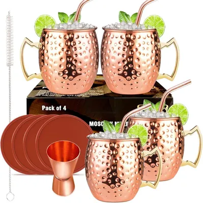 Produktbild von LIVEHITOP Moscow Mule Kupferbecher Set 4 Stück 19.5 Unzen inkl. Untersetzer Strohhalme Jigger & Strohbürste