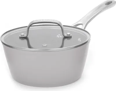 Productafbeelding van Laura Ashley – Kookgerei – Kookpan – 18 cm. PFOA-vrije, gesmede aluminium kookpan met antiaanbaklaag en glazen deksel in de kleur Dark Dove Grey, van Pendeford