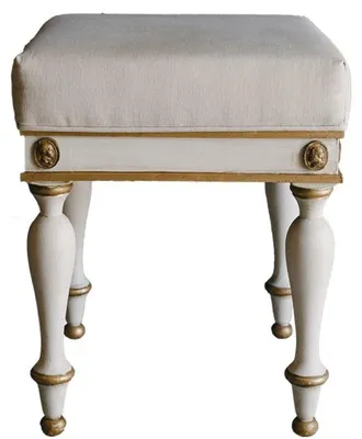 Immagine prodotto di Casa Padrino sgabello barocco bianco / oro antico 41 x 41 x h. 54 cm - Sgabello in legno massiccio in stile barocco - Mobili barocchi