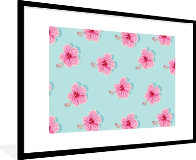 Produktbild von MuchoWow® Gerahmtes Poster Blumen - Sommer - Rosa - Muster 90x60 cm - Poster mit Schwarzem Bilderrahmen Wandposter Rahmen Foto Bilder - Wanddekoration - Fotos