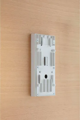 Produktbild von Servetto Distanzrahmen passend zu Kleiderlift T3 - Distanzhalterung 20mm für begehbaren Kleiderschrank, Kunststoff weiß