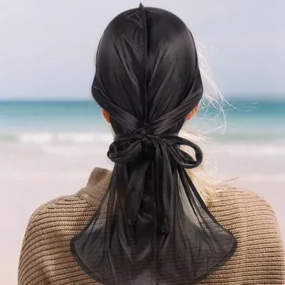 Produktbild von 4er-Pack Seiden-Durags mit langem Schwanz, elastische und atmungsaktive Seidenturbanmützen, unisex für Schlaf, Chemotherapie und Alltag, modische Kopfbedeckung für Damen und Herren