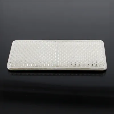 Produktbild von Hella Rückstrahler Weiß Selbstklebend 94x44x6,5mm