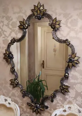 Produktbild von Casa Padrino Luxus Barock Spiegel Schwarz / Gold - Prunkvoller Wandspiegel im Venezianischen Stil - Hotel Möbel - Schloss Möbel - Barock Möbel - Luxus Möbel im Barockstil -  Italy