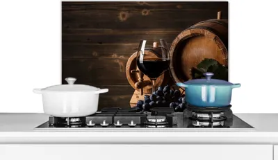 Produktbild von KitchenYeah®  Spritzschutz Küche - Küchenrückwand - Wandschutz für Herd und Spüle - Wein - Weinglas - Weintrauben - Glas 70x50 - Alu-Dibond (Alternative zum Spritzschutz aus Glas) - Hitzebeständig - H