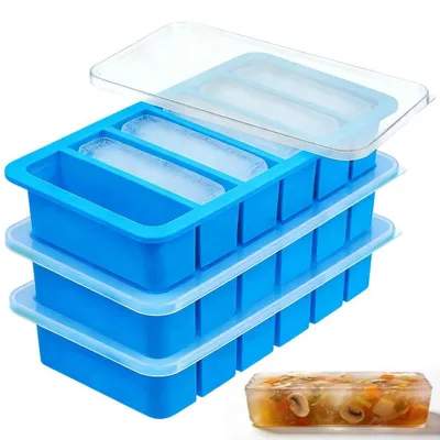 Imagen del producto de Molde de silicona para cubitos de hielo con tapa - Juego de 3