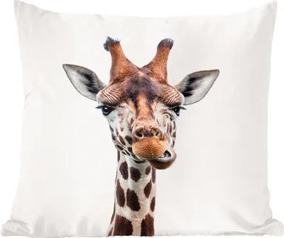 Produktbild von MuchoWow® Zierkissen Sofakissen Wohnzimmer Dekokissen 40x40 cm Jungen - Giraffe - Tiere - Kopf - Porträt - Kind - Mädchen - Foto Kissen - Schlafzimmer Dekoration