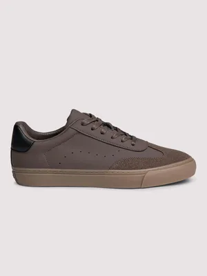 Imagen del producto de OMBRE, zapatos de cordones, estilo deportivo, diseño clásico, modelo OM-FOTL-0190, color marrón, talla 42