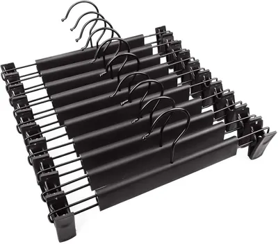 Produktbild von Set mit 10 hochwertigen Kleiderbügeln mit stabilen, rutschfesten und verstellbaren Clips, polierter Chromoberfläche, rostbeständig, 360° drehbarer Haken für Röcke, Jeans, Metall und Hosen, Schwarz