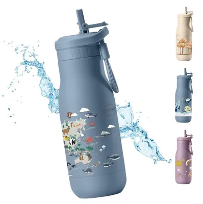 Produktbild von JENARD® Trinkflasche Kinder Edelstahl – auslaufsicher, doppelwandig, BPA-frei, Thermosflasche für Schule & Kindergarten. Blau / Weltkarte mit Tiere