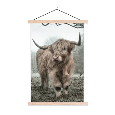 Produktbild von MuchoWow® Textilposter Schottische Highlander - Natur - Herbst - Tiere - Wildtiere - Wald 60x90 cm mit holzfarbenen Rahmen - Textil