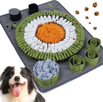 Produktbild von Famanu Snuffelteppich für Hunde - Interaktives Hundespielzeug - Trainingszubehör für Hunde (grün)